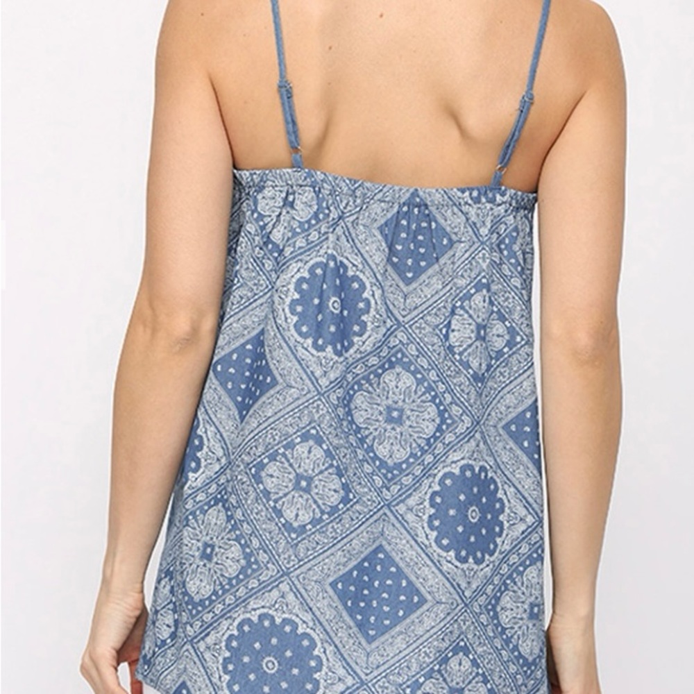 Pattern Print Chambray and Covered Button Tank with Side Slits - Picture 5 of 5